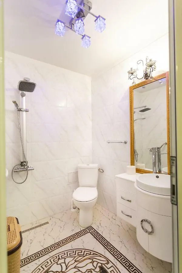 Batistei Bourgeois Apartment Bucarest Romania